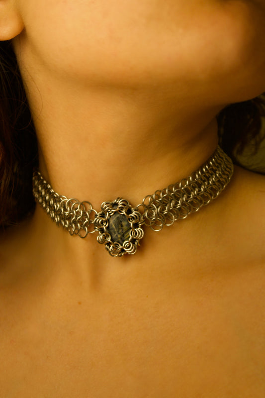 The SIREN Choker
