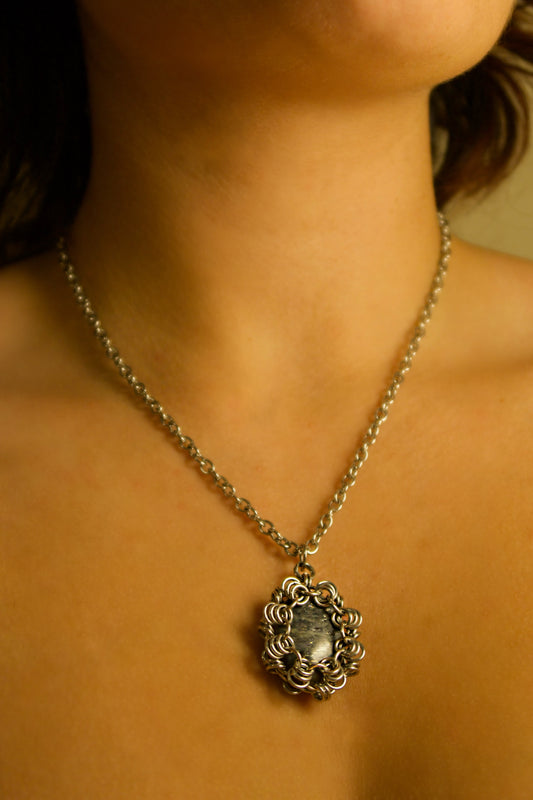 The SIREN Necklace